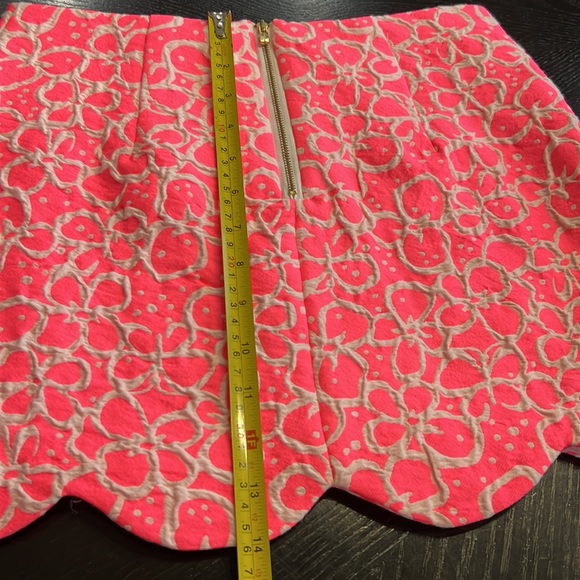 Lilly Pulitzer Floral Buttercup Scalloped Tate Skirt in Size 00 - Picture 5 of 6